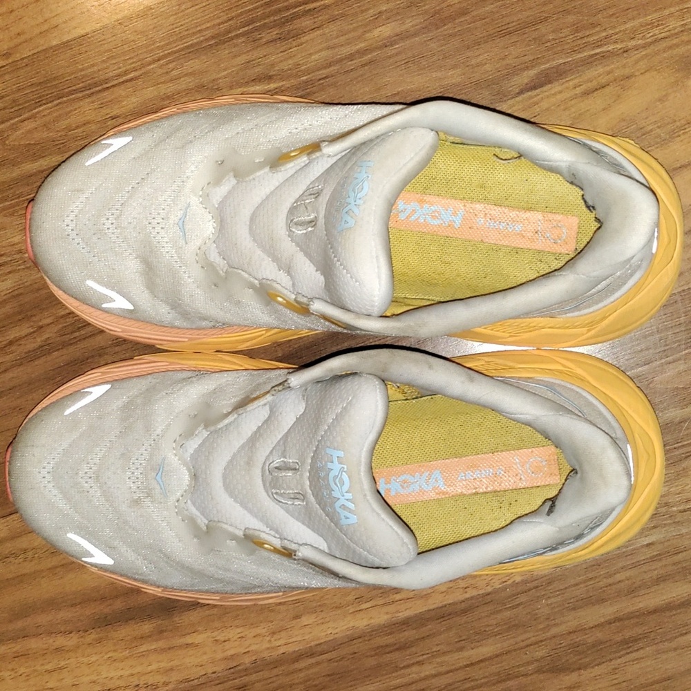 Hoka Arahi 6 (women's)